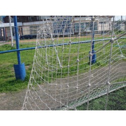 Plasă fotbal poliamida diam. 3mm, a:100mm 7,5×2,5x2m